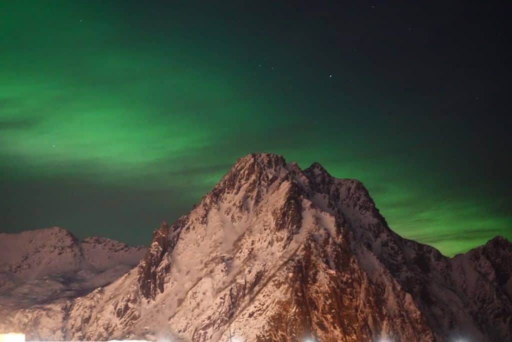 Watching Aurora With Kids From The Warmth of Cabin Hotel 11